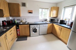 Kitchen- click for photo gallery